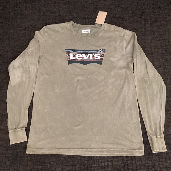 Levi’s Men’s or Unisex Army Green Long Sleeve Graphic T-Shirt - Picture 4 of 9